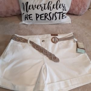 NWT Sonoma White Shorts Size 16 Short